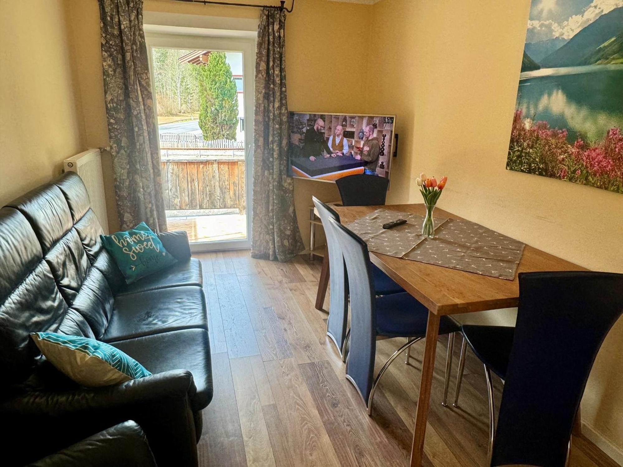 Alpenlodge, Ferienwohnung 3 Тирзе Экстерьер фото