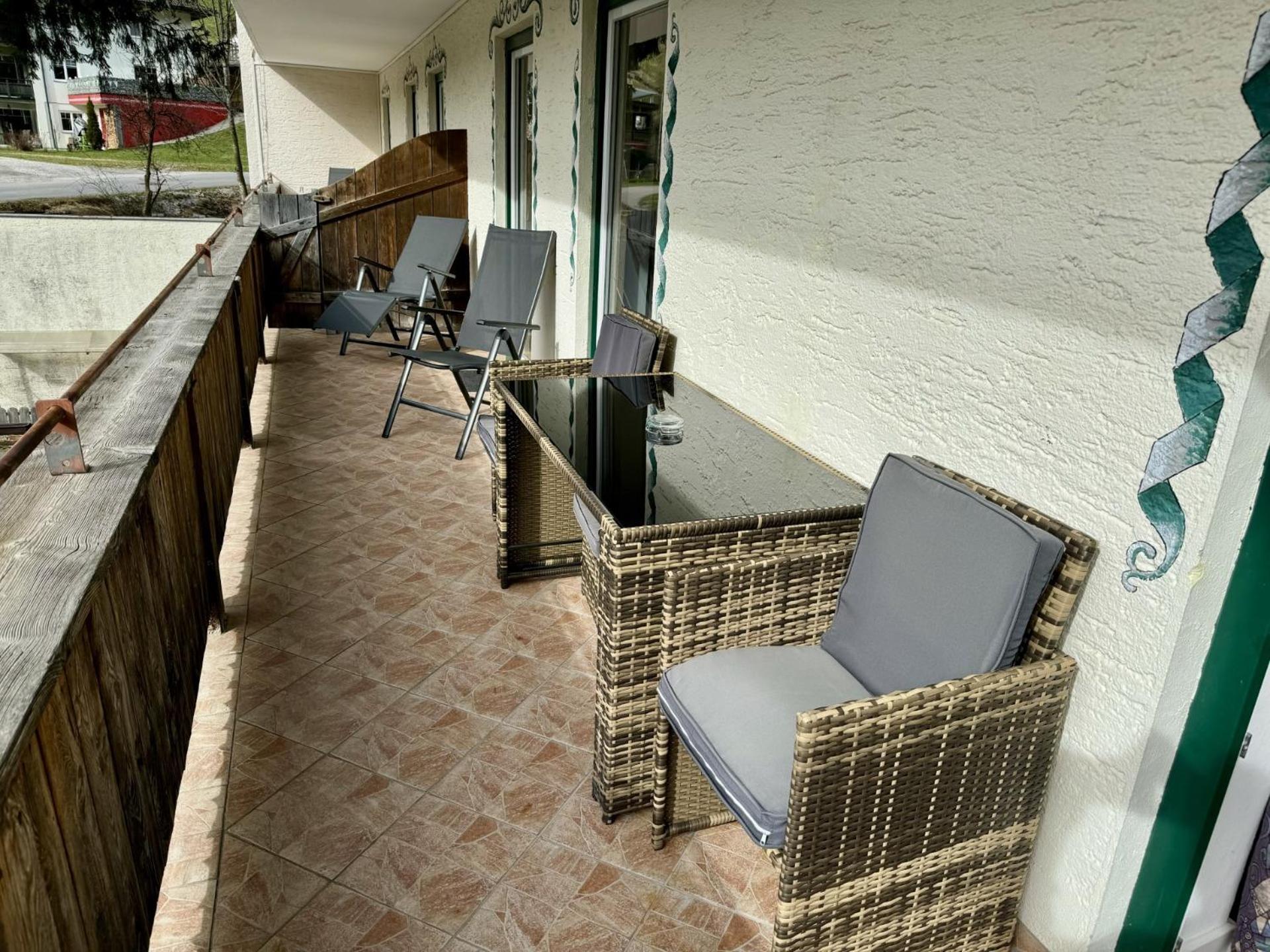 Alpenlodge, Ferienwohnung 3 Тирзе Экстерьер фото